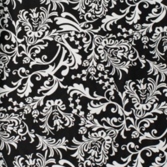 New in Original Packaging Udder Covers for Breastfeeding Mamas - Picture 4 of 4